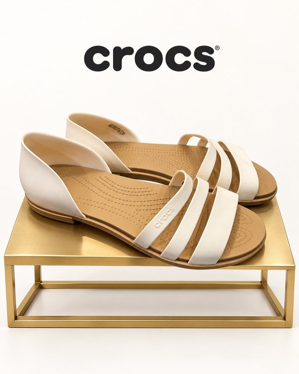 Crocs Women’s Cream Tan Strappy Toe Loop Sandals Size 10